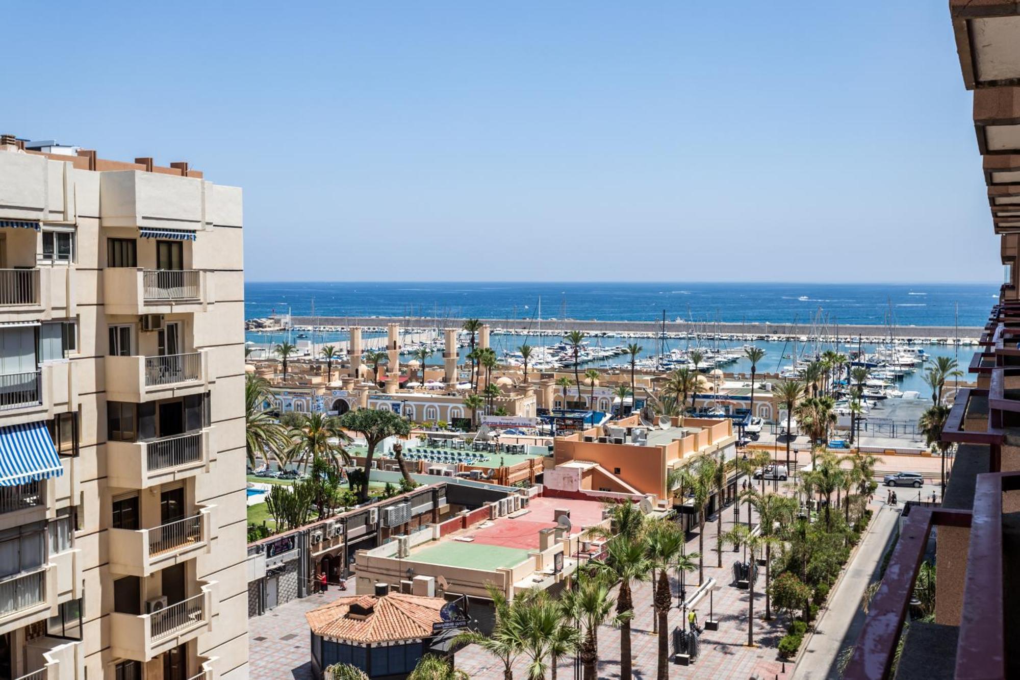 Sur Suites Palmeras 583 Fuengirola Eksteriør billede